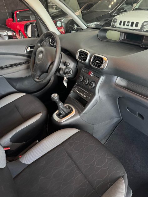 Citroën C3 Picasso 1.6 90ch - 1ère main - Distribution neuve - Révisée - CT ok - Garantie 1an