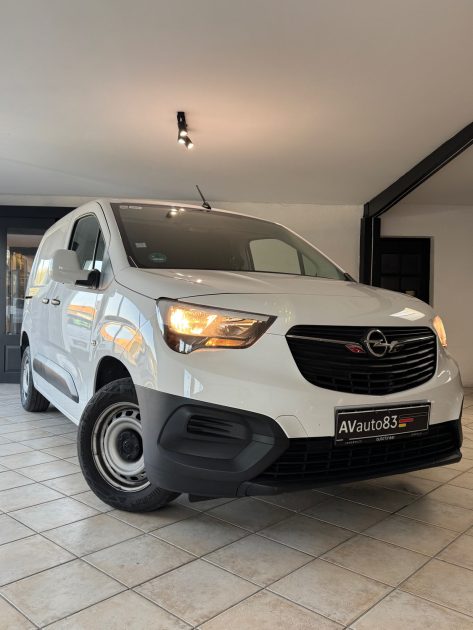 Opel Combo 1.5 HDi 102ch - 3 Places - Faible km 42.200 - Révisée - CT ok - Garantie 1an