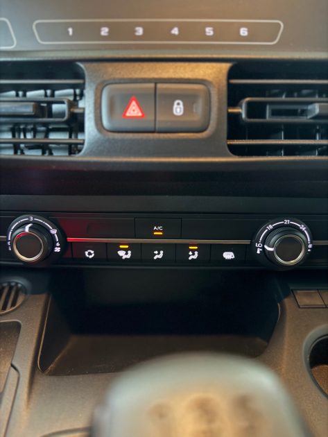 Opel Combo 1.5 HDi 102ch - 3 Places - Faible km 42.200 - Révisée - CT ok - Garantie 1an