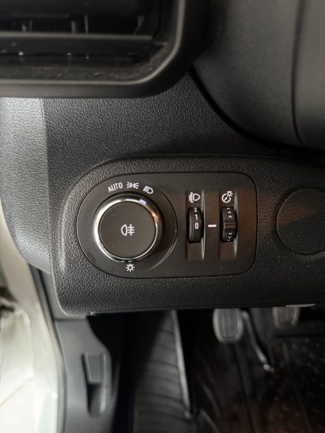 Opel Combo 1.5 HDi 102ch - 3 Places - Faible km 42.200 - Révisée - CT ok - Garantie 1an