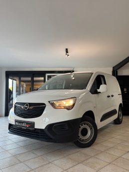 Opel Combo 1.5 HDi 102ch - 3 Places - Faible km 42.200 - Révisée - CT ok - Garantie 1an