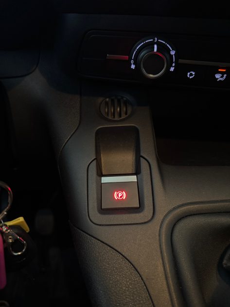 Opel Combo 1.5 HDi 102ch - 3 Places - Faible km 42.200 - Révisée - CT ok - Garantie 1an