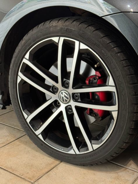 VOLKSWAGEN GOLF GTD 2.0 184CV - Entretien VW - Révisée - CT OK - Garantie 1an