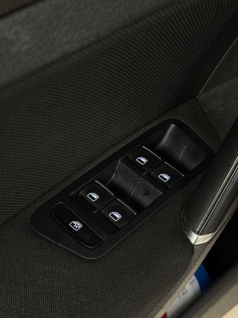 VOLKSWAGEN GOLF GTD 2.0 184CV - Entretien VW - Révisée - CT OK - Garantie 1an