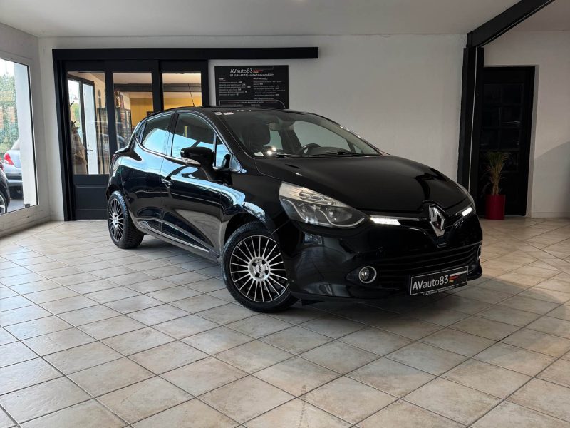 RENAULT CLIO IV Limited 1.5DCI 90CV - DISTRIBUTION neuve - Révisée - CT ok - Garantie 1an 