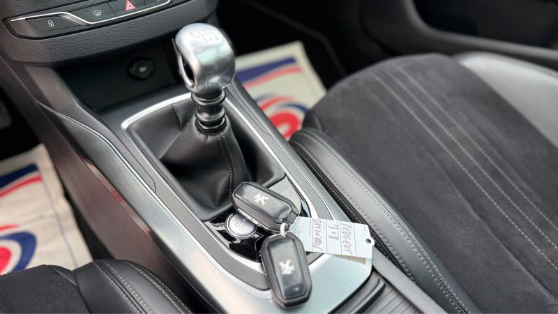 PEUGEOT 308 1.2  130CH ALLURE S&S 5P 2014