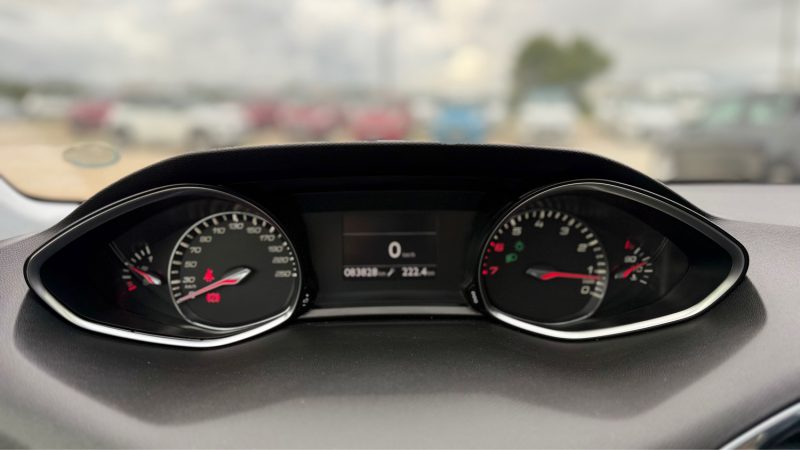 PEUGEOT 308 1.2  130CH ALLURE S&S 5P 2014