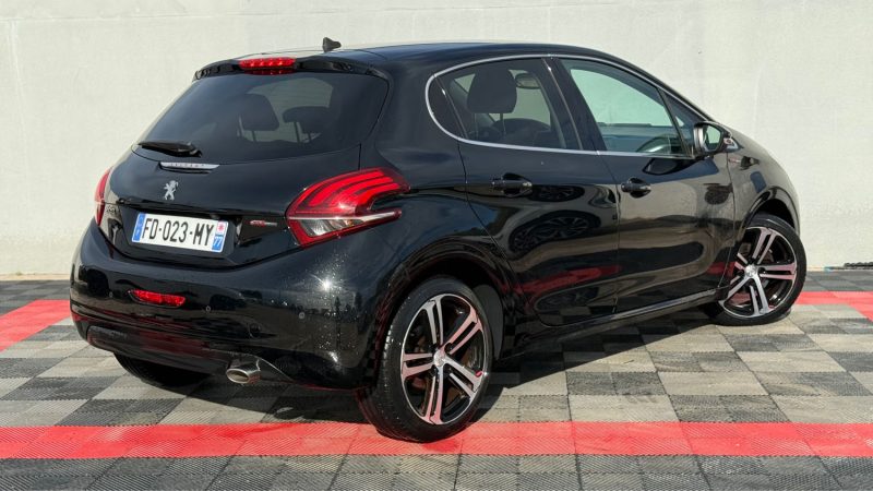 PEUGEOT 208 1.2 E THP 110CH E6.C GT LINE S&S 5P BOITE 6  2019