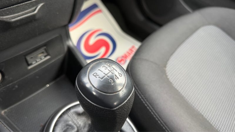 HYUNDAI I 20 1.1 75  CV CRDI75 PACK INVENTIVE BOITE 6 