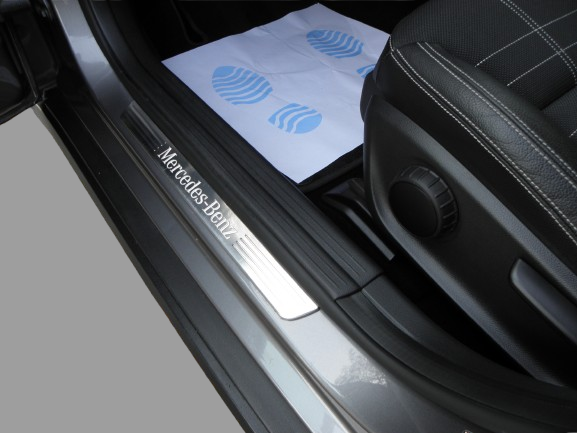 MERCEDES  GLA 220 CDI 170CH SENSATION 4MATIC 7G-DCT 2014