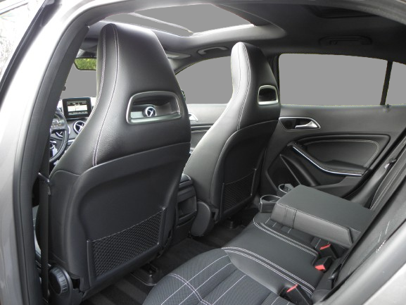 MERCEDES  GLA 220 CDI 170CH SENSATION 4MATIC 7G-DCT 2014