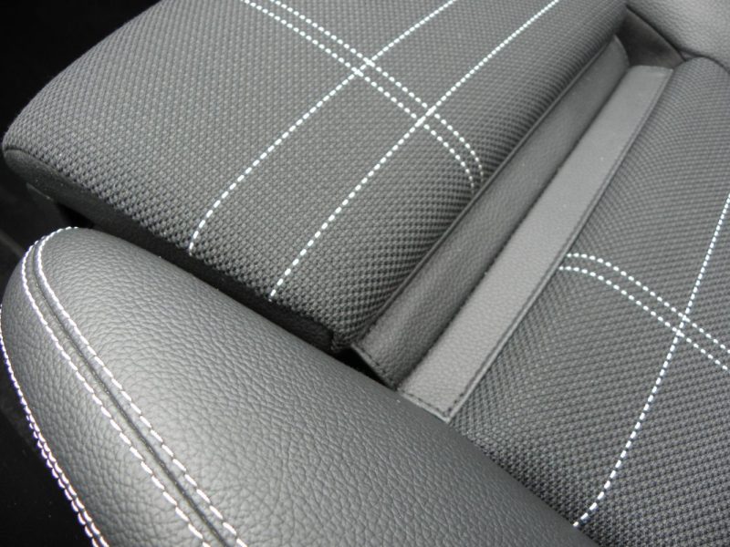 MERCEDES  GLA 220 CDI 170CH SENSATION 4MATIC 7G-DCT 2014