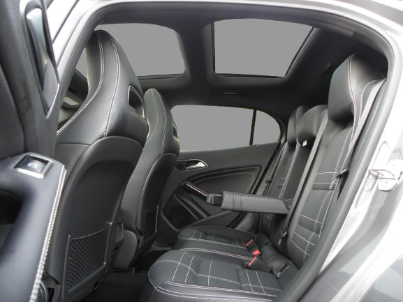 MERCEDES  GLA 220 CDI 170CH SENSATION 4MATIC 7G-DCT 2014