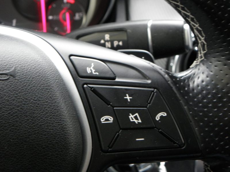 MERCEDES  GLA 220 CDI 170CH SENSATION 4MATIC 7G-DCT 2014