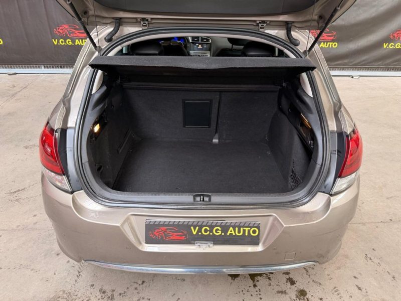 CITROEN C4 1.2i 110ch Shine 