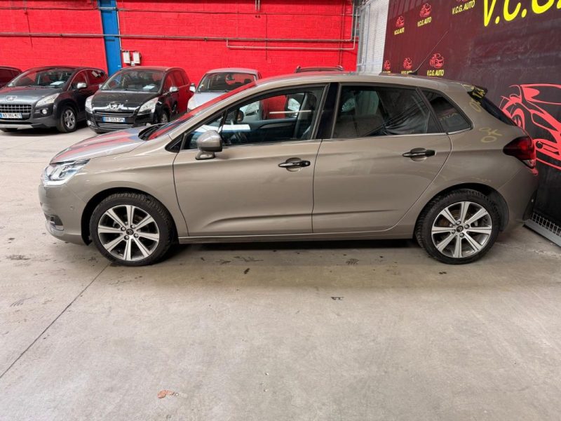 CITROEN C4 1.2i 110ch Shine 