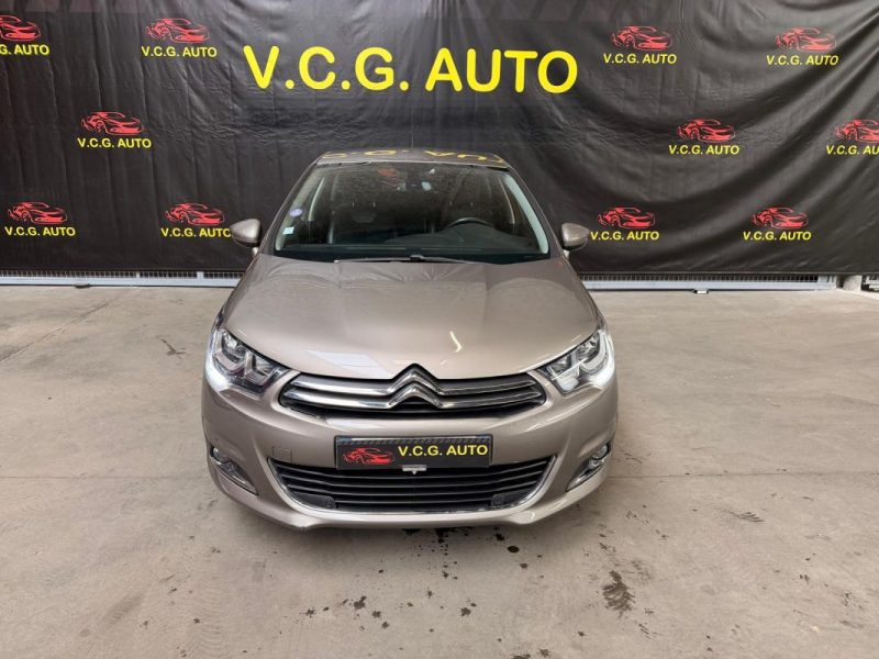 CITROEN C4 1.2i 110ch Shine 