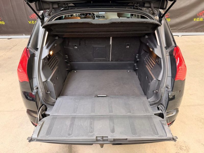 PEUGEOT 3008 2.0 HDI 163 Premium 