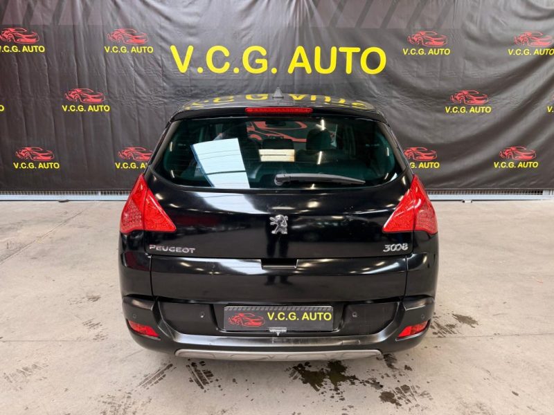 PEUGEOT 3008 2.0 HDi 150 Feline 