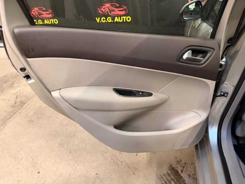 PEUGEOT 308 SW 1.6 VTI 120 Premium 