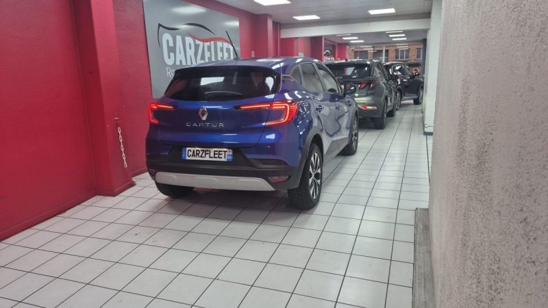 RENAULT CAPTUR SUV 1.0 TCE 100CV EVOLUTION GPL/1 ERE MAIN/EXPORT ALGERIE 14800 HT 2024