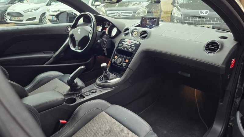Peugeot RCZ 1.6l THP 155ch BVM 6, *Clim auto*, *GPS*