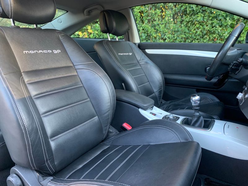 RENAULT LAGUNA COUPÉ 2.0 DCI 2012