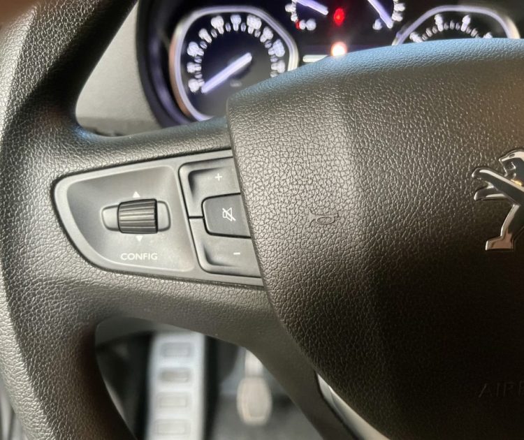 PEUGEOT EXPERT TRAVELLER COMPACT 2.0 BLUE HDI 150 BUSINESS