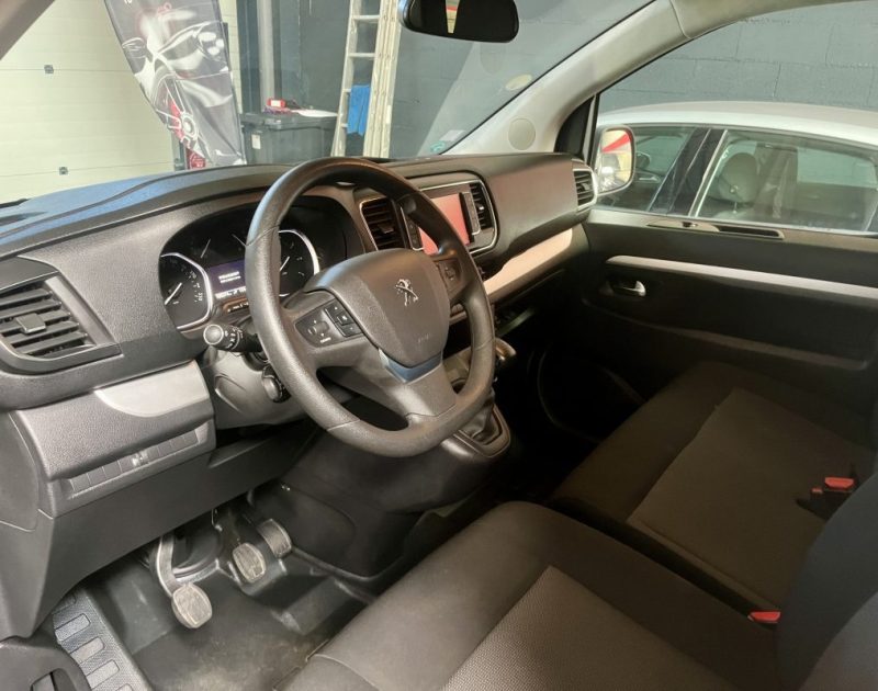 PEUGEOT EXPERT TRAVELLER COMPACT 2.0 BLUE HDI 150 BUSINESS