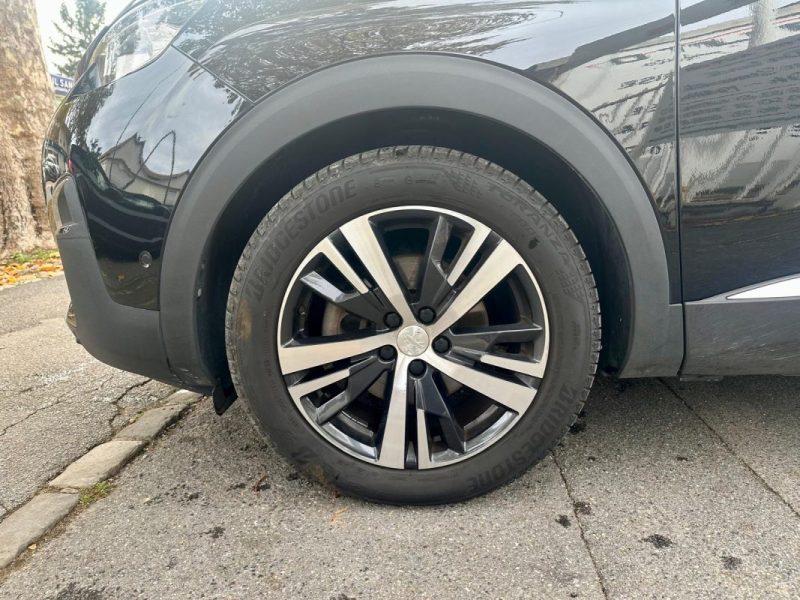 PEUGEOT 5008 1.5 BLUEHDI 130 ALLURE EAT8 **1ÈRE MAIN** 