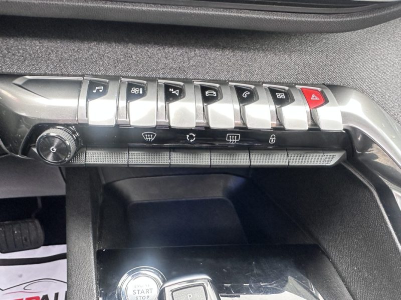 PEUGEOT 3008 II 2.0 BLUEHDI 180 S&S GT EAT8 - TOIT OUVRANT