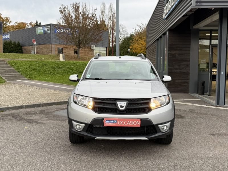 DACIA SANDERO Stepway 0.9 TCE 90 1ère Main / Bluetooth