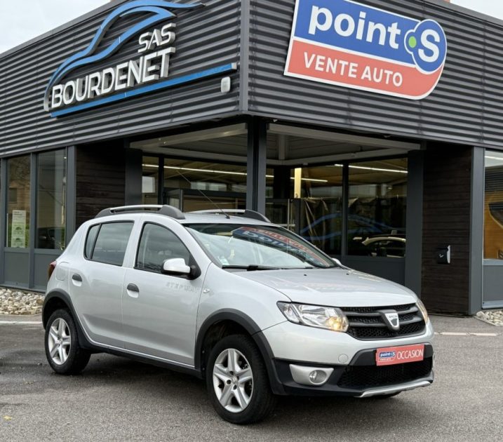 DACIA SANDERO Stepway 0.9 TCE 90 1ère Main / Bluetooth