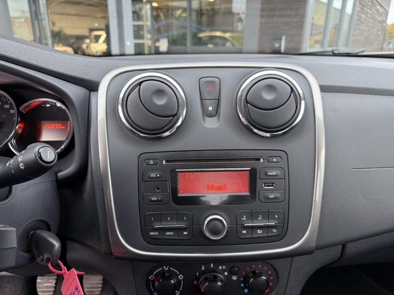 DACIA SANDERO Stepway 0.9 TCE 90 1ère Main / Bluetooth