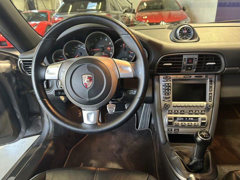 PORSCHE 911 3.6 325 CARRERA PACK SPORT CHRONO SUIVI