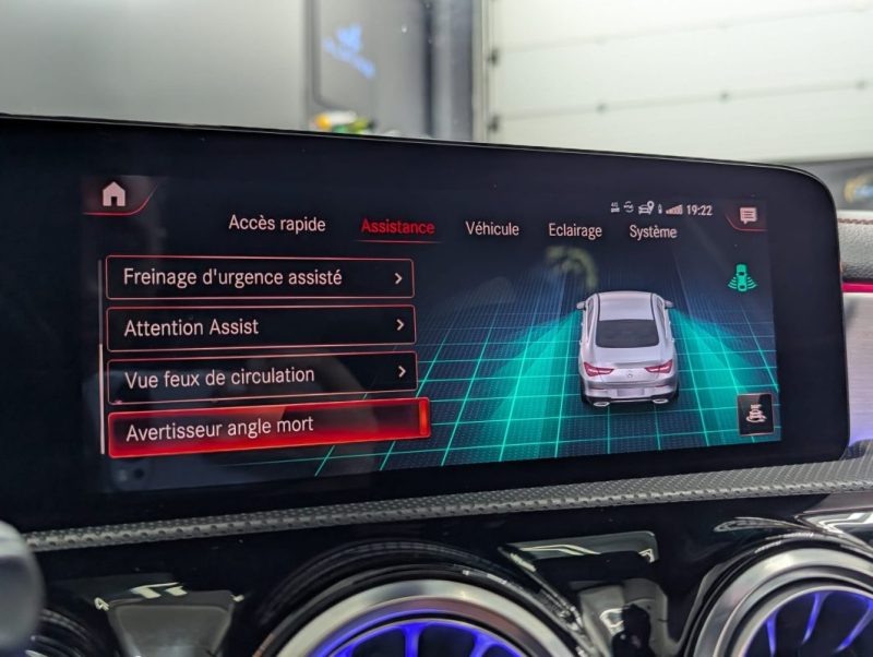 MERCEDES CLA 220d 190ch AMG Line 8G-DCT