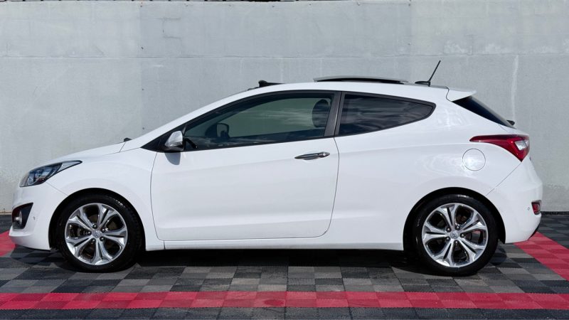 HYUNDAI I 30 1.6 CRDI128 PACK SPORT PREMIUM  