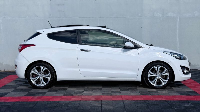 HYUNDAI I 30 1.6 CRDI128 PACK SPORT PREMIUM  