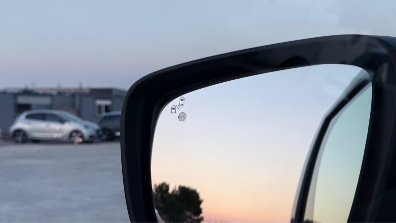 RENAULT EXPRESS 1.5 BLUE DCI 75CH CONFORT 22 FULL OPTIONS PREMIÈRE MAINS 