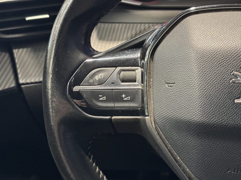 Peugeot 2008 1.5 BlueHDI 110ch Business - Mirror Link