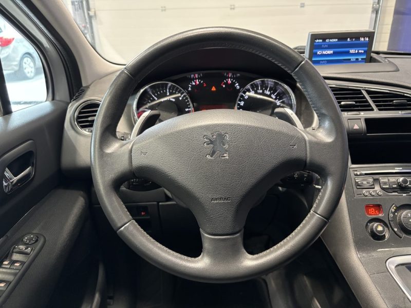 Peugeot 3008 1.6 e-HDi 115ch Allure - Boîte automatique - Entretien suivi