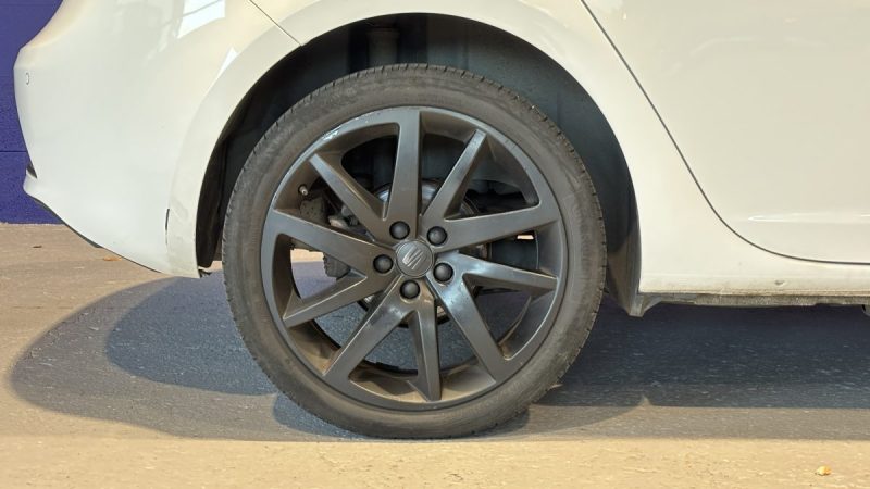 Seat Ibiza IV 1.2 TSI 110ch FR 