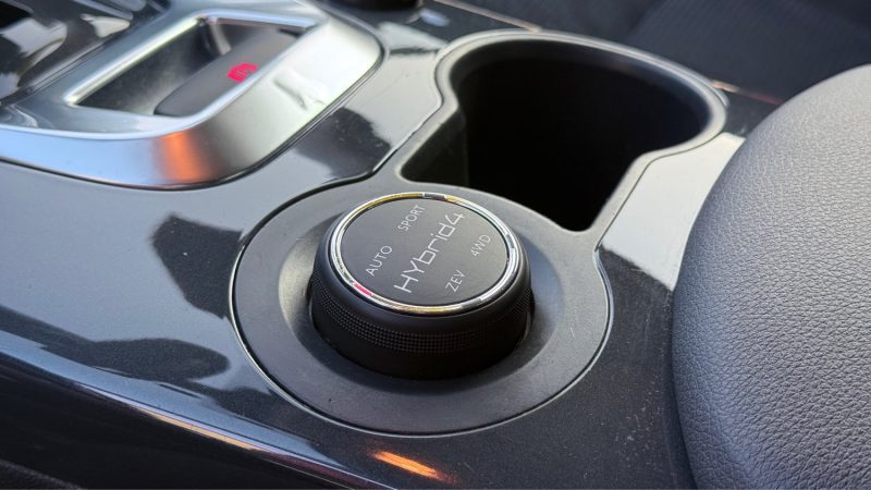 PEUGEOT 3008 2.0 E-HDI FAP ETG6 85G + ELECTRIC 37CH 2014