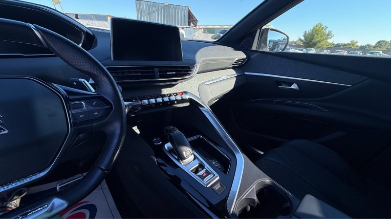 PEUGEOT 3008 1.5 BLUEHDI 130CH E6.C GT LINE  S&S EAT8 2018