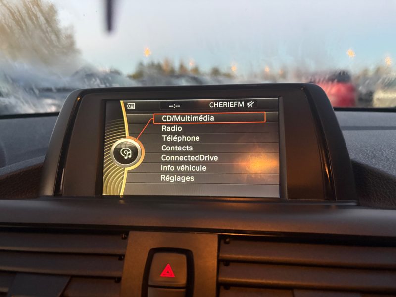 BMW Série 1 (F20) 5 portes 114d 1.6 d 16V DPF 95 cv Garantie 12 mois