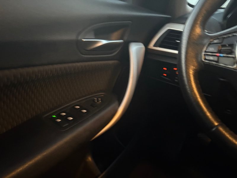 BMW Série 1 (F20) 5 portes 114d 1.6 d 16V DPF 95 cv Garantie 12 mois