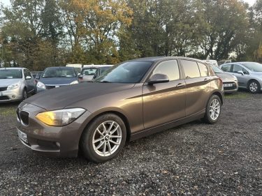 BMW Série 1 (F20) 5 portes 114d 1.6 d 16V DPF 95 cv Garantie 12 mois