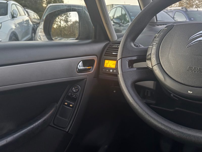 CITROËN C4 PICASSO 1.6hdi 112cv kit embrayage, plus volant, moteur plus kit distribution neuf 