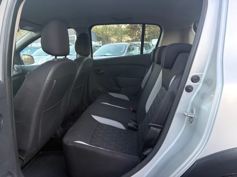 DACIA SANDERO 0.9 TCE 90CH ECO² prestige garantie, 12 mois