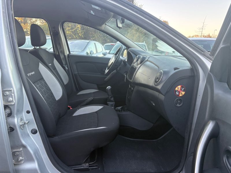 DACIA SANDERO 0.9 TCE 90CH ECO² prestige garantie, 12 mois